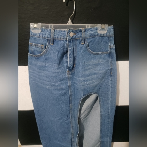 Women Blue Denim Slit Maxi Skirt - Picture 4 of 11